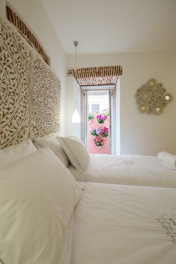 Sunshine House - Exclusive Apartment - Home By The Castle Lisboa Kültér fotó
